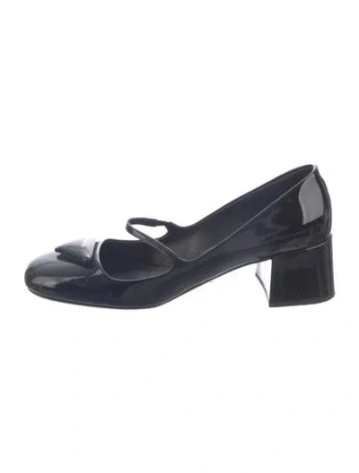 Pre-owned Prada Enameled Metal Triangle Patent Leather Pumps In Blue