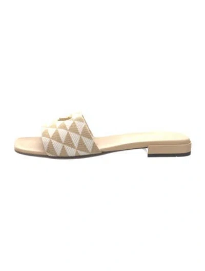 Pre-owned Prada Enameled Metal Triangle Patterned Slides In Neutrals