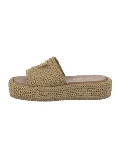 Pre-owned Prada Enameled Metal Triangle Raffia Espadrilles In Neutral