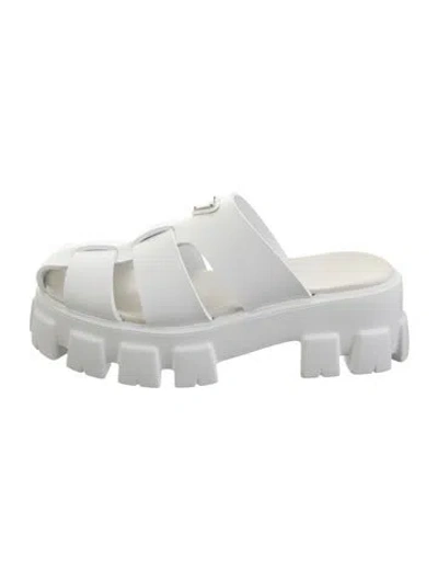 Pre-owned Prada Enameled Metal Triangle Rubber Mules In White
