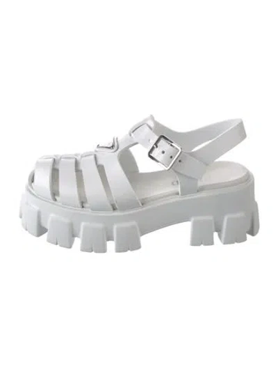 Pre-owned Prada Enameled Metal Triangle Rubber Slingback Sandals In White