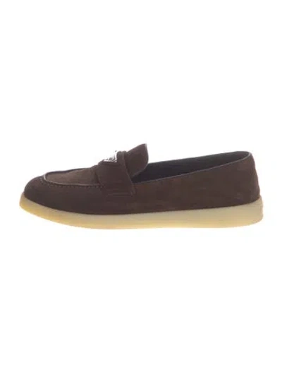 Pre-owned Prada Enameled Metal Triangle Suede Loafer Sneakers In Brown
