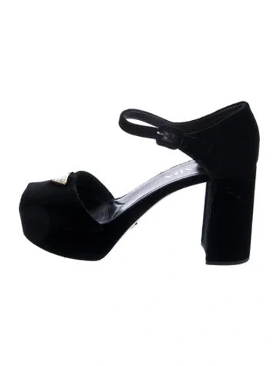 Pre-owned Prada Enameled Metal Triangle Velvet D'orsay Pumps In Black