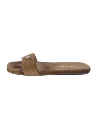 Pre-owned Prada Enameled Metal Triangle Velvet Slides In Brown