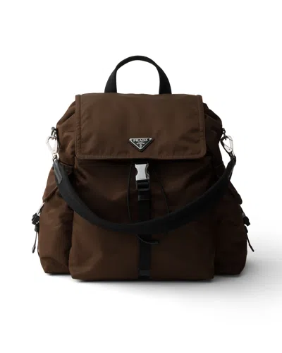 Prada Explore Rucksack Aus Re-nylon Und Leder In Brown