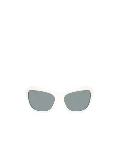 Prada Eyewear Butterfly Frame Sunglasses