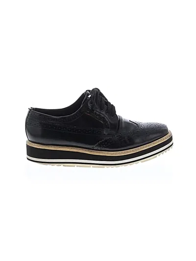 Pre-owned Prada Flats In Black