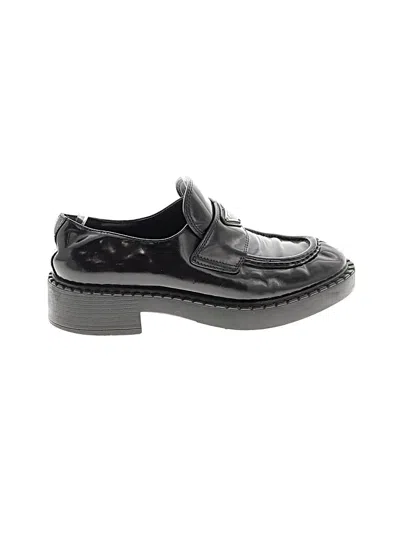 Pre-owned Prada Flats In Black