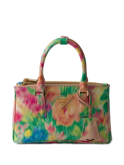 Prada Galleria Mini Bag Aus Bedrucktem Saffiano-leder In Green