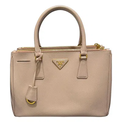 Pre-owned Prada Galleria Saffiano Leather Small Light Pink Handbag With Strap