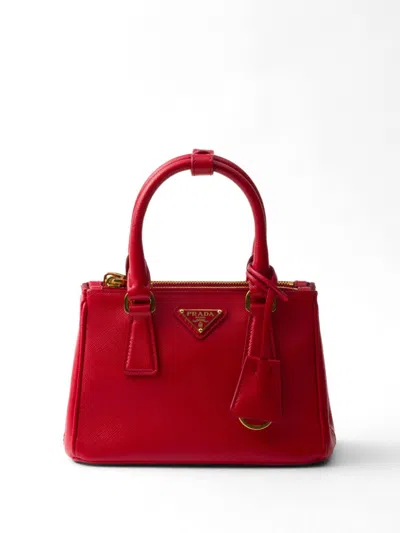 Prada Galleria Saffiano Tote Bag In Red