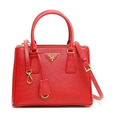Prada Galleria Small Shoulder Bag In Red