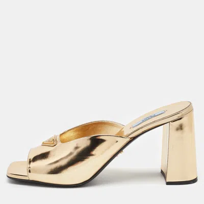 Pre-owned Prada Gold Patent Leather Block Heel Slide Sandals Size 41