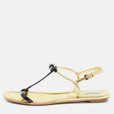 Pre-owned Prada Gold/black Patent Leather Bow T Strap Flats Size 38.5
