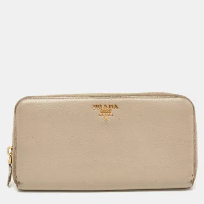 Pre-owned Prada Grey Leather Logo Zip Around Continental Wallet