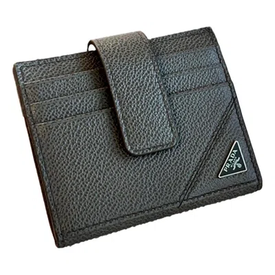 Pre-owned Prada Grey Vitello Grain Leather Card Bifold Wallet In Gray
