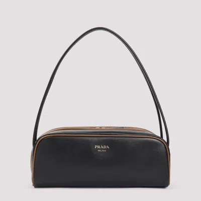 Prada Handtasche Aus Leder In Black