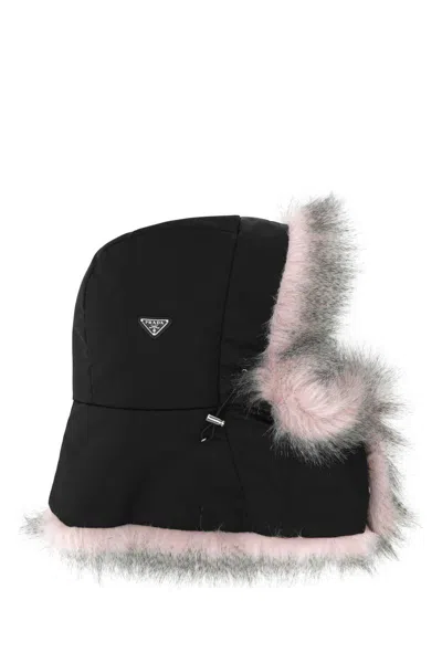 Prada Cappello In Re-nylon Nero  Donna In Black