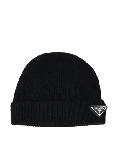 Prada Beanie Hat With Logo In Black