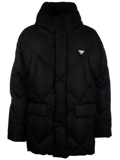Prada Hooded Coat In Schwarz