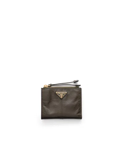Prada Kleine Geldbörse Aus Leder In Green