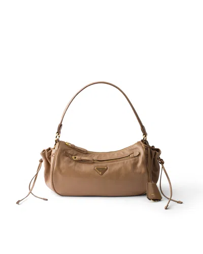 Prada Kleine Tasche Aus Leder In Cameo