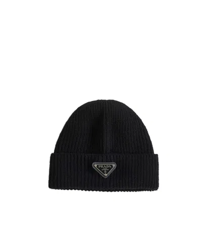 Prada Knitted Hat In Black