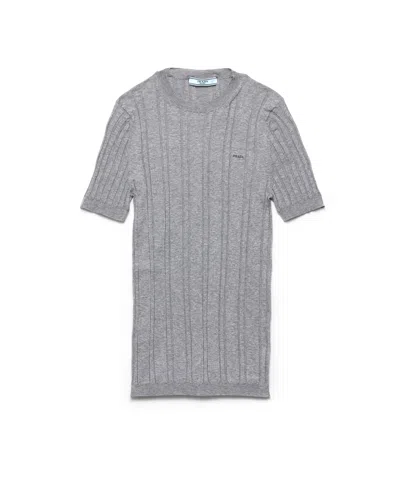 Prada Kurzärmeliger Pullover Aus Baumwoll-rippstrick In Grau