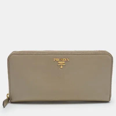 Pre-owned Prada Large Clay Grey Saffiano Leather Zipper Around Continental Wallet