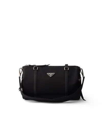 Prada Grosse Weekender-tasche Aus Re-nylon Und Saffiano-leder In Blue
