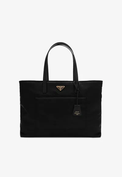 Prada Large Re-edition 1978 Tote Bag In Black