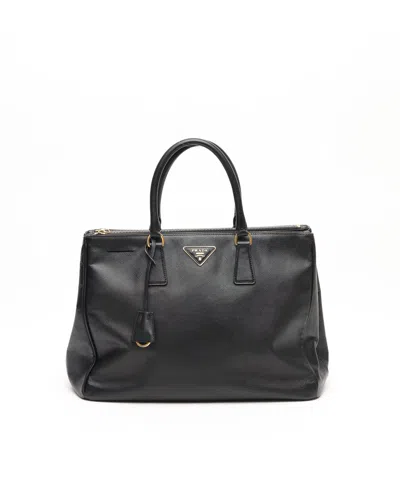 Prada Large Saffiano Tote Bag In Black