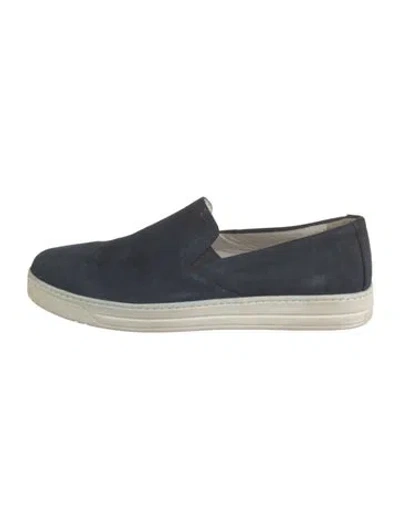 Pre-owned Prada Late 2000's - Early 2010's Suede Sneakers In Blue