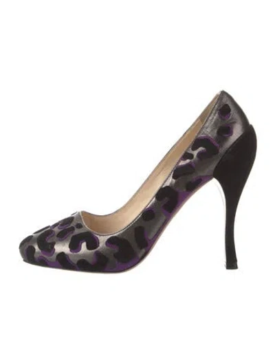 Pre-owned Prada Leather Animal Print Pumps In Gray