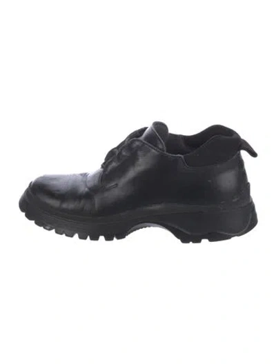 Pre-owned Prada Leather Athletic Sneakers In Black