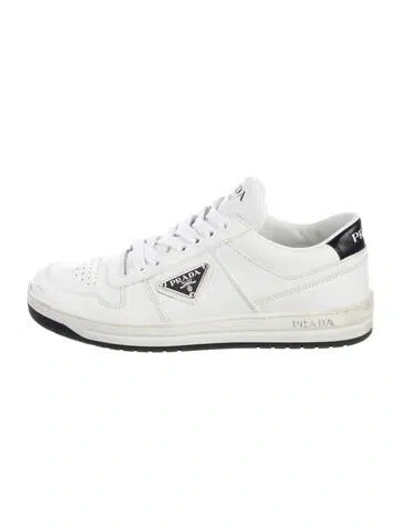 Pre-owned Prada Leather Athletic Sneakers In White