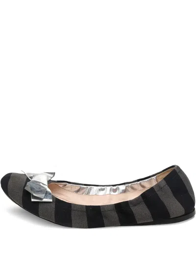 Pre-owned Prada Leather Ballet Flats