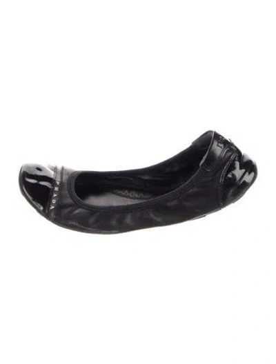Pre-owned Prada Leather Ballet Flats In Black