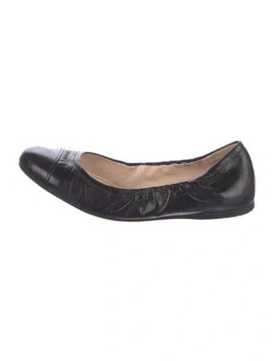 Pre-owned Prada Leather Ballet Flats In Black