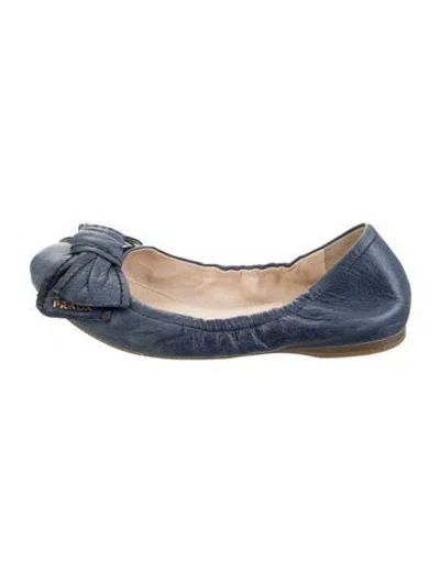 Pre-owned Prada Leather Ballet Flats In Blue
