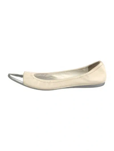 Pre-owned Prada Leather Ballet Flats In Neutral