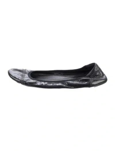 Pre-owned Prada Leather Ballet Flats In Silver
