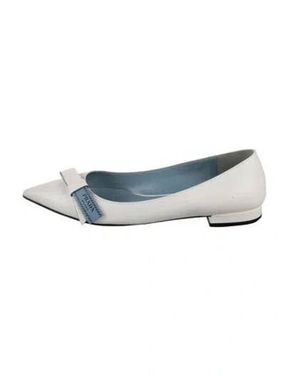 Pre-owned Prada Leather Ballet Flats In White