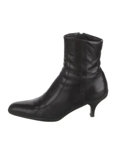 Pre-owned Prada Leather Boots In Black