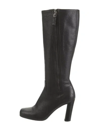 Pre-owned Prada Leather Boots In Black