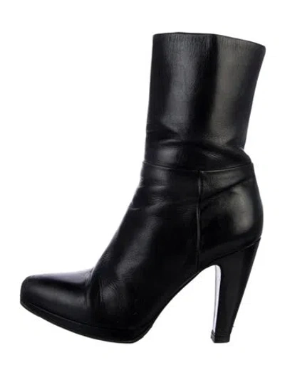 Pre-owned Prada Leather Boots In Black