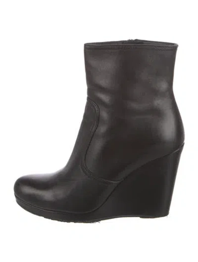 Pre-owned Prada Leather Boots In Black