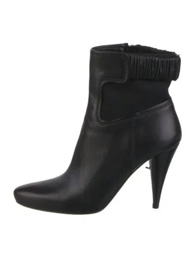 Pre-owned Prada Leather Boots In Black