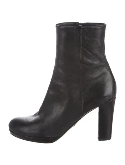 Pre-owned Prada Leather Boots In Black