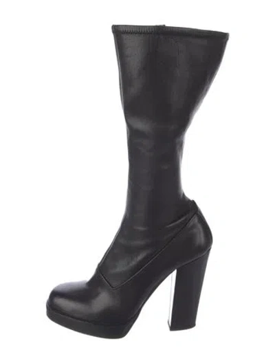 Pre-owned Prada Leather Boots In Black